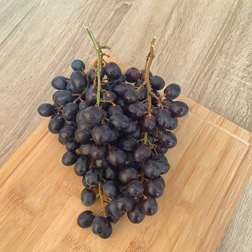 uva negra (3) Bandeja de Uvas Negras 500gr